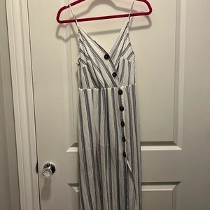 Lush button stripe dress. Size large.